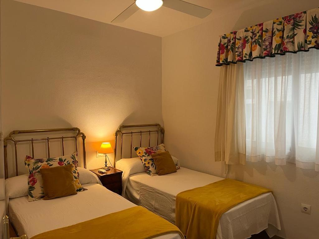 Lyrioshomes Precioso Apartamento Puerto De Estepona Exterior photo